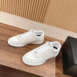 CHANEL Sneakers