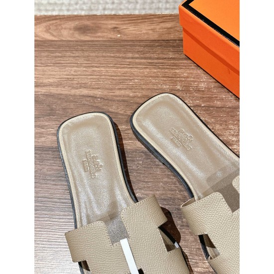 Hermes Slippers