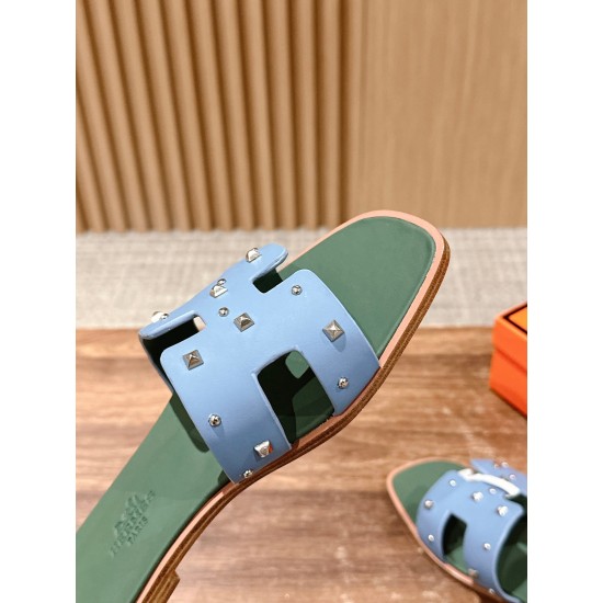 Hermes Slippers