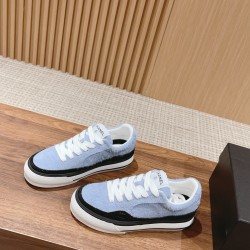 CHANEL Sneakers