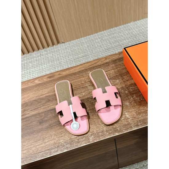 Hermes Slippers