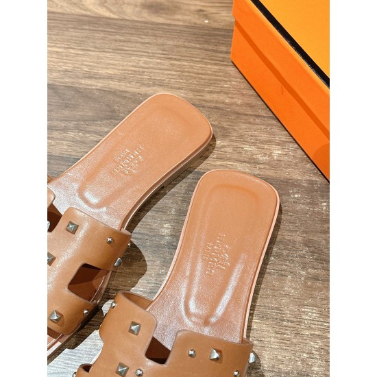 Hermes Slippers