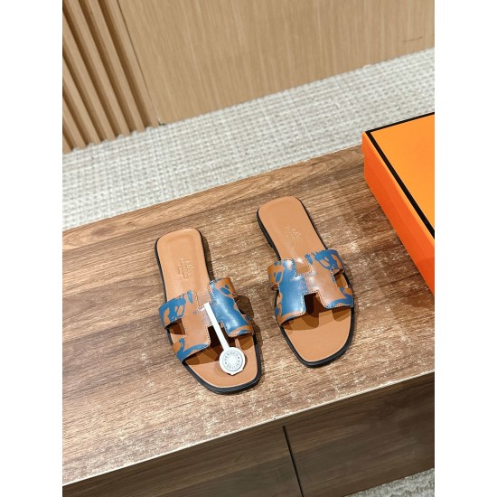 Hermes Slippers