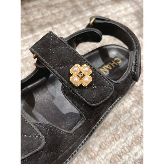 CHANEL Sandals