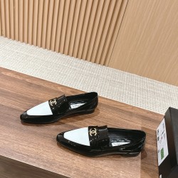 CHANEL Ballerinas