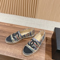 CHANEL Espadrilles