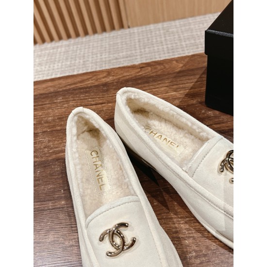 CHANEL Loafers