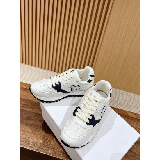 Dior Sneakers
