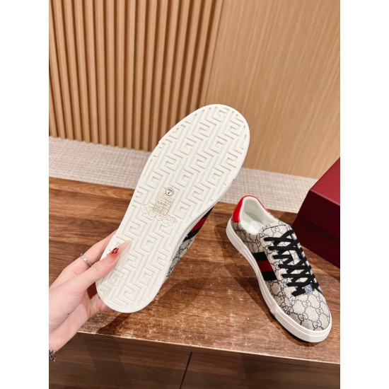 Gucci Sneakers