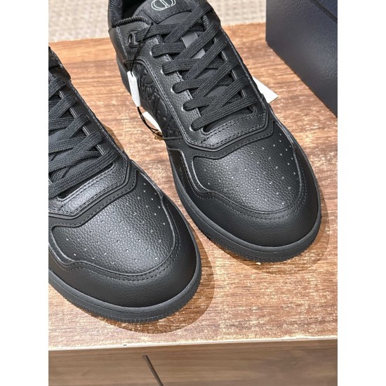 Dior Sneakers