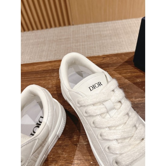 Dior Sneakers