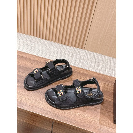 CHANEL Sandals