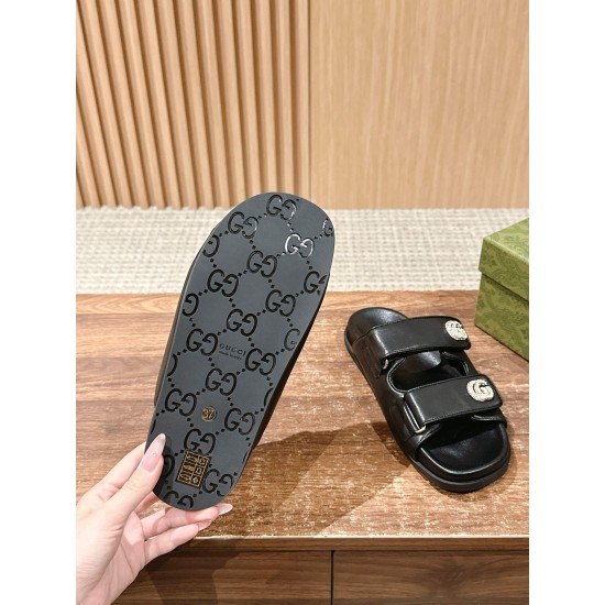 Gucci Slippers