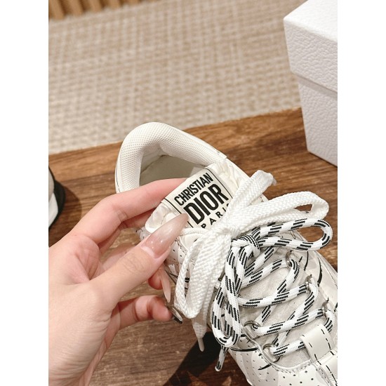 Dior Sneakers