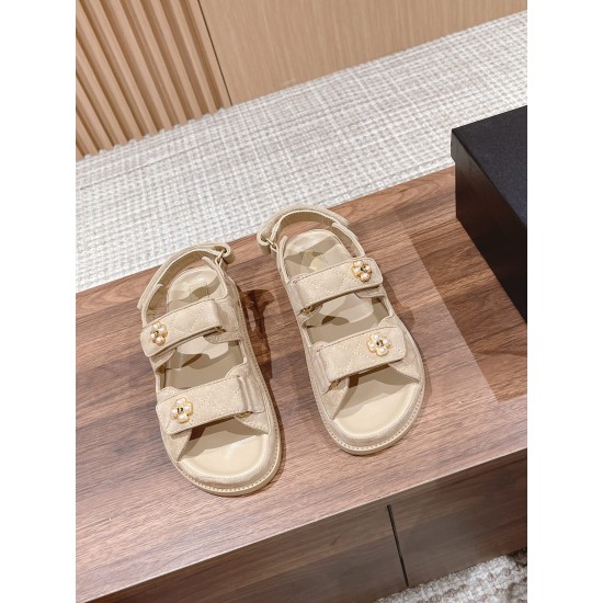 CHANEL Sandals