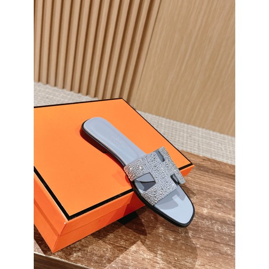 Hermes Slippers