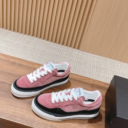 CHANEL Sneakers