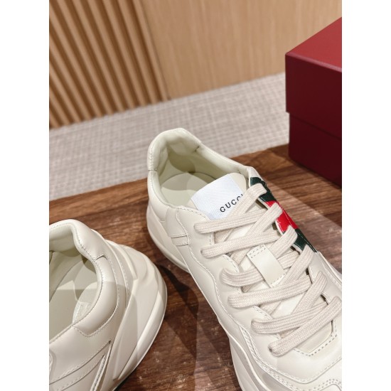 Gucci Sneakers
