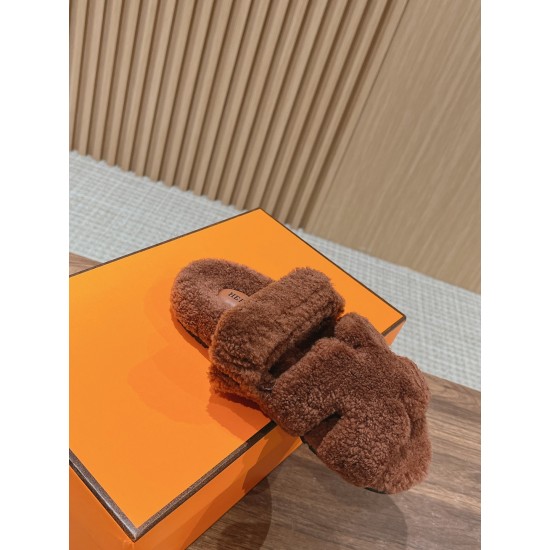 Hermes Slippers