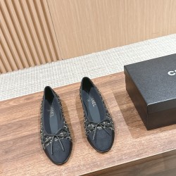 CHANEL Ballerinas