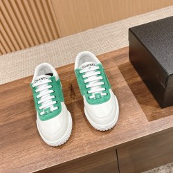 CHANEL Sneakers
