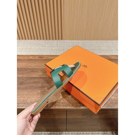 Hermes Slippers