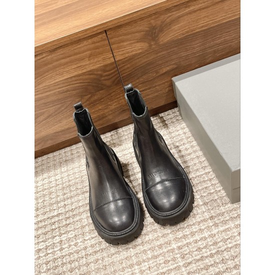 Balenciaga boots