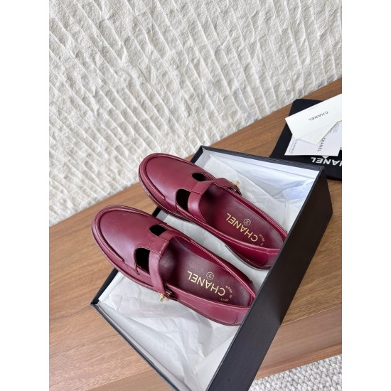 CHANEL Loafers