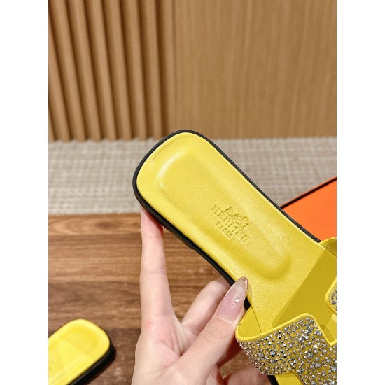 Hermes Slippers
