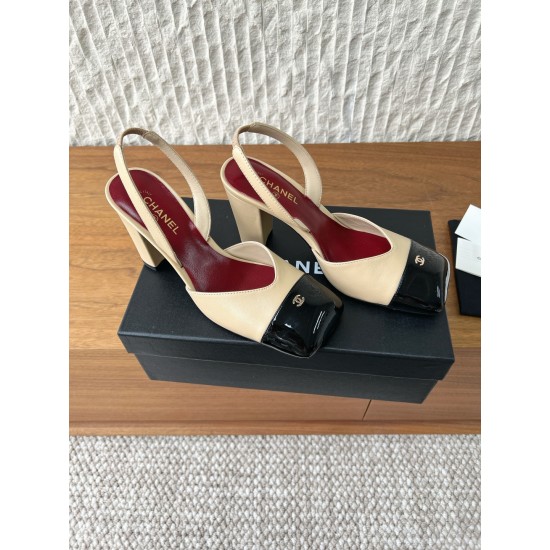 CHANEL Pumps and Slingbacks
