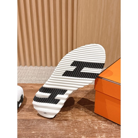 Hermes Sneakers