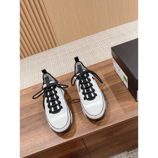CHANEL Sneakers