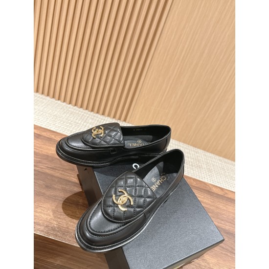 CHANEL Loafers