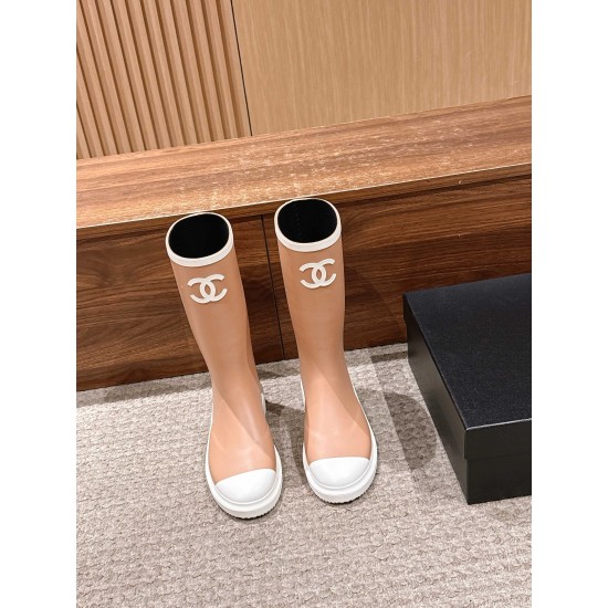 CHANEL Boots