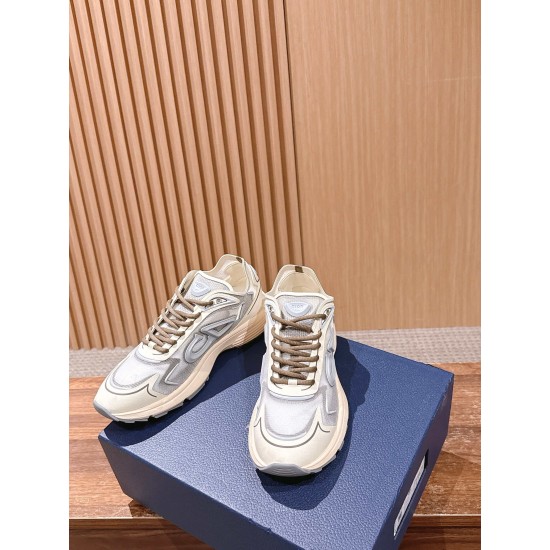 Dior Sneakers