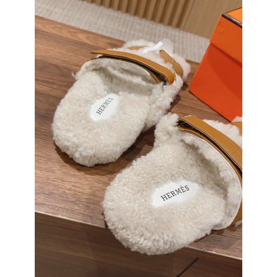 Hermes Slippers