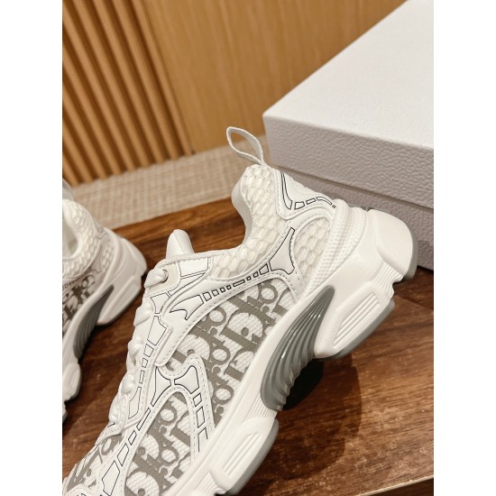 Dior Sneakers