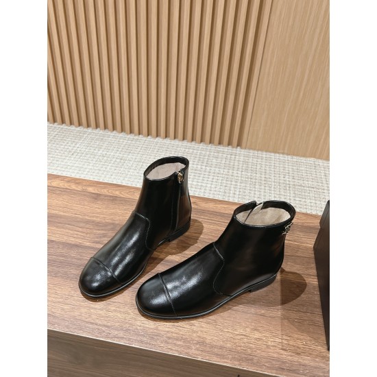 CHANEL Boots