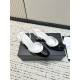 CHANEL Pumps and Slingbacks