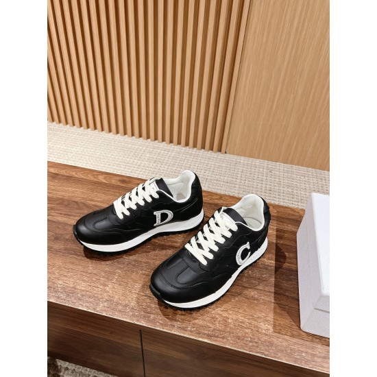 Dior Sneakers