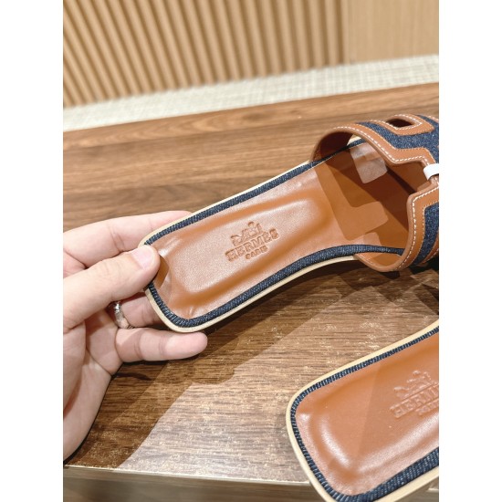 Hermes Slippers