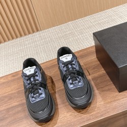 CHANEL Sneakers