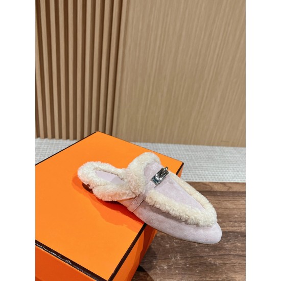 Hermes Iota mule