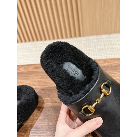 Gucci Slippers