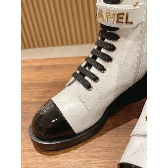 CHANEL Boots