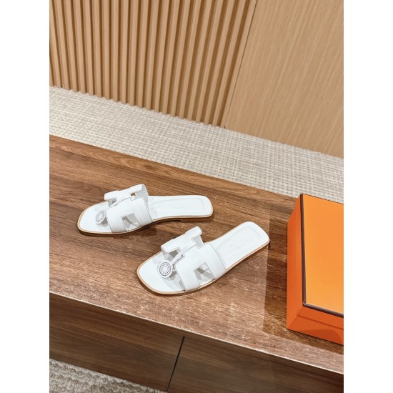 Hermes Slippers