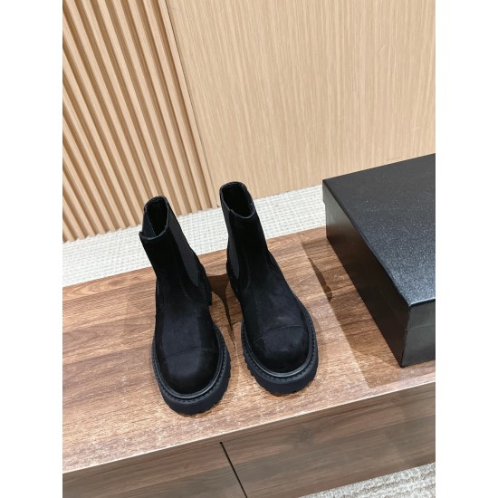 CHANEL Boots