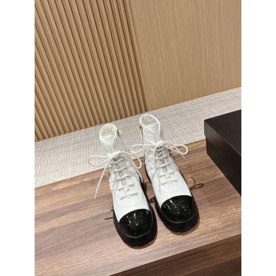 CHANEL Boots