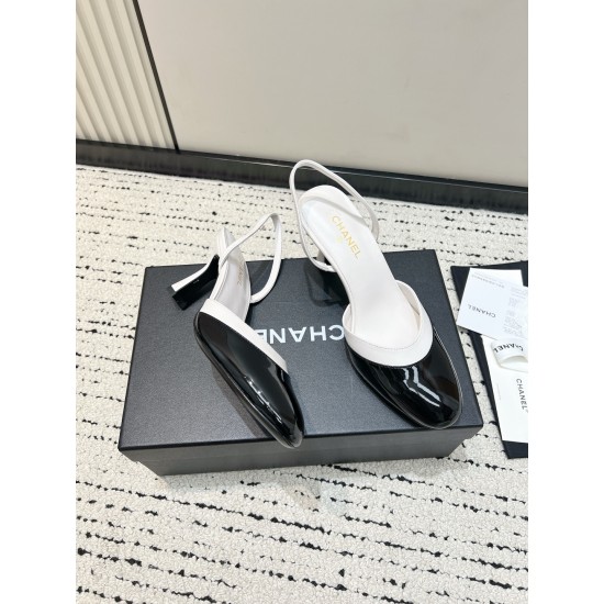 CHANEL Pumps and Slingbacks