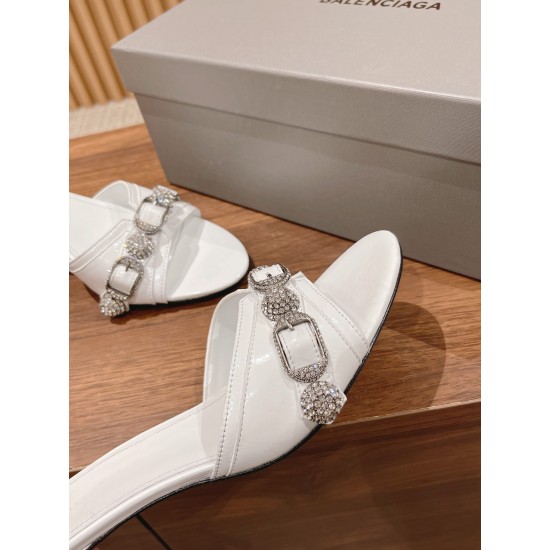  Balenciaga Slippers